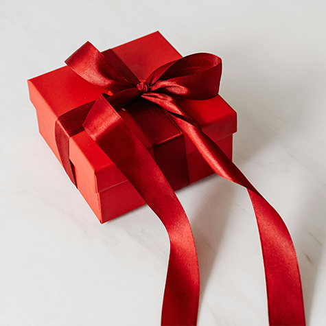 A visually striking banner showcasing the intricate interplay of warm and cool colors, representing the profound impact of color psychology in design. The vibrant palette symbolizes the emotional depth and storytelling capabilities of various hues.